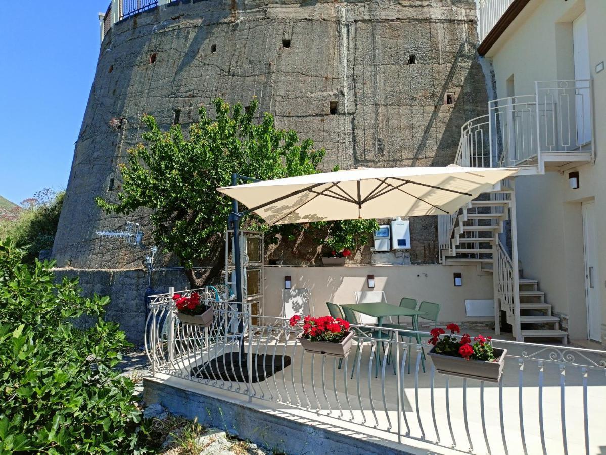 Вилла Casa Mylai Кастельмола Экстерьер фото